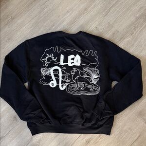 LEO Graphic Crewneck Sweatshirt - unisex Black